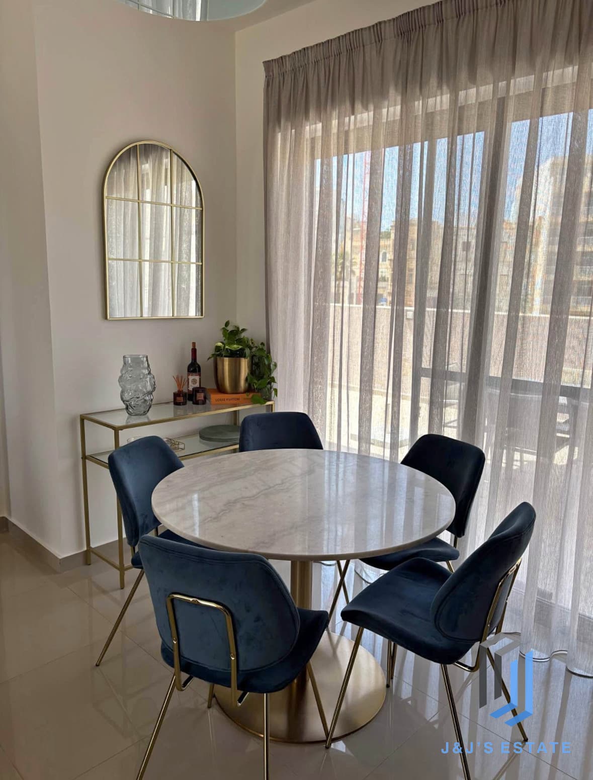One Bedroom Apartment to Rent in Vibrant Sliema