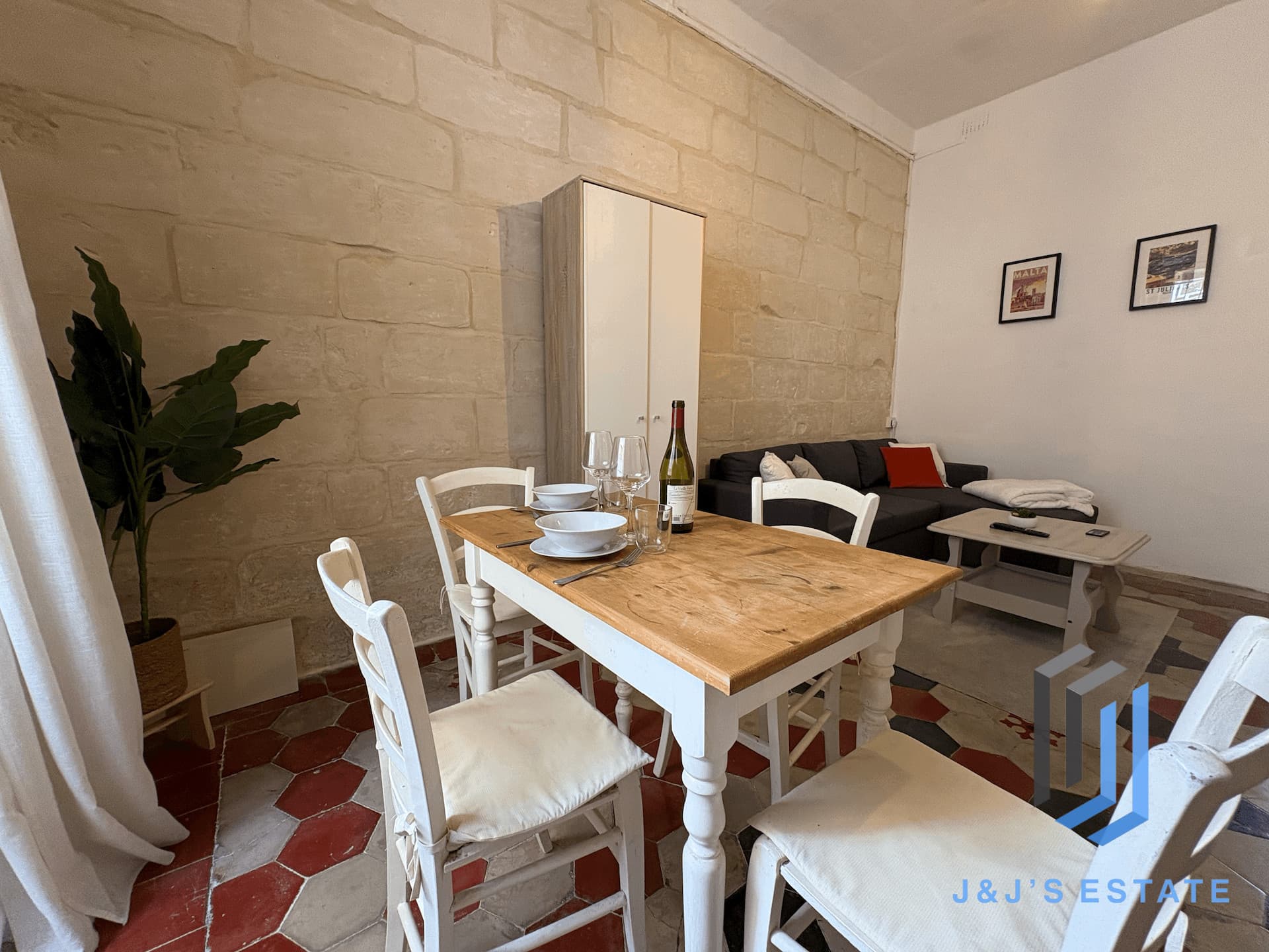Fully Furnished Maisonette with One Bedroom in Lively St Julian's · 4