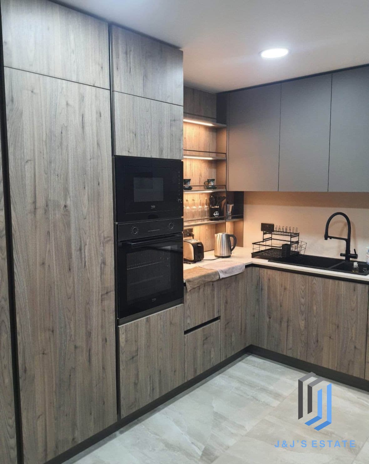Modern 2 Bedroom Apartment in Mosta · 2