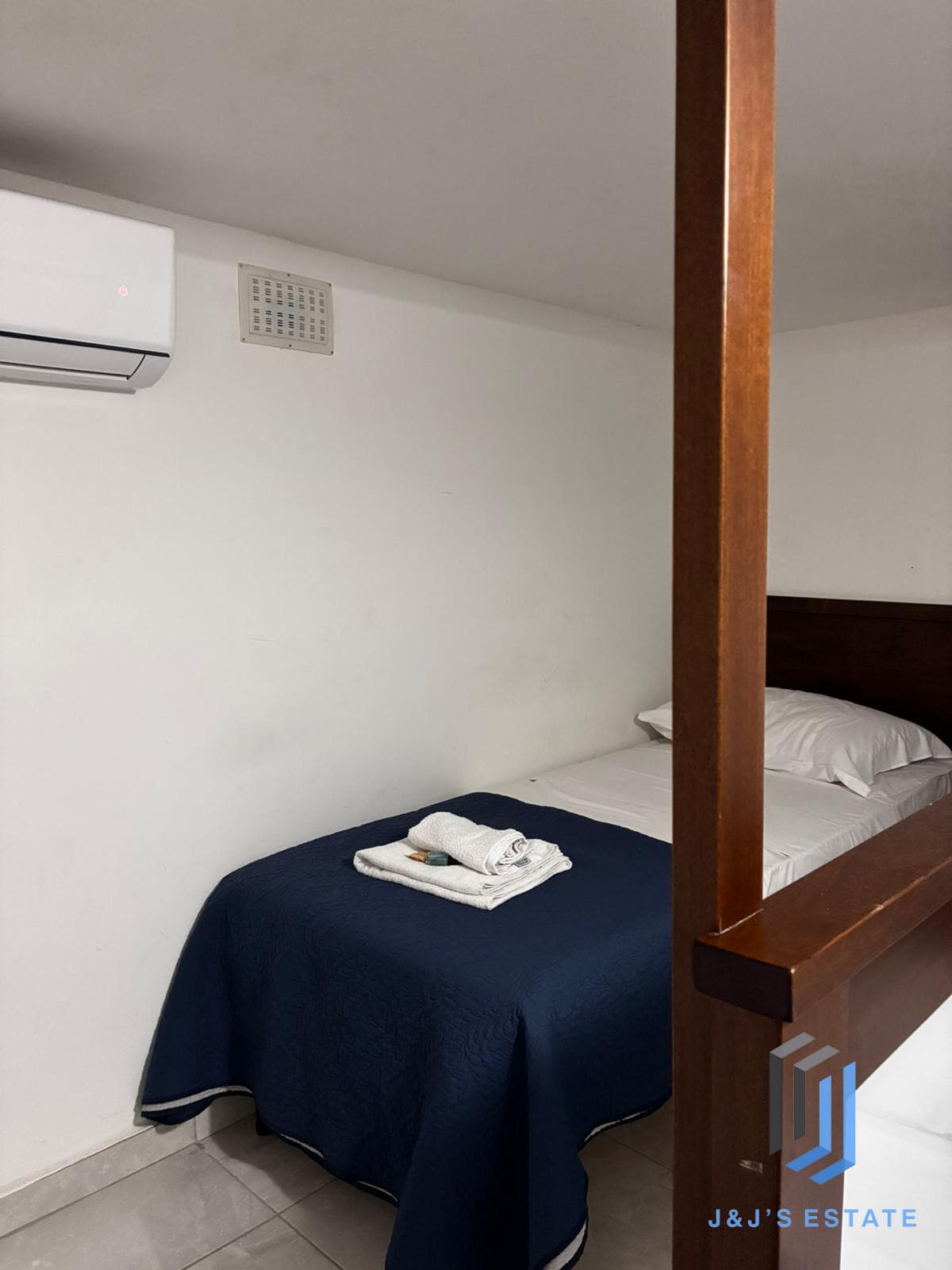 Fully Furnished Maisonette in Central Gzira · 7