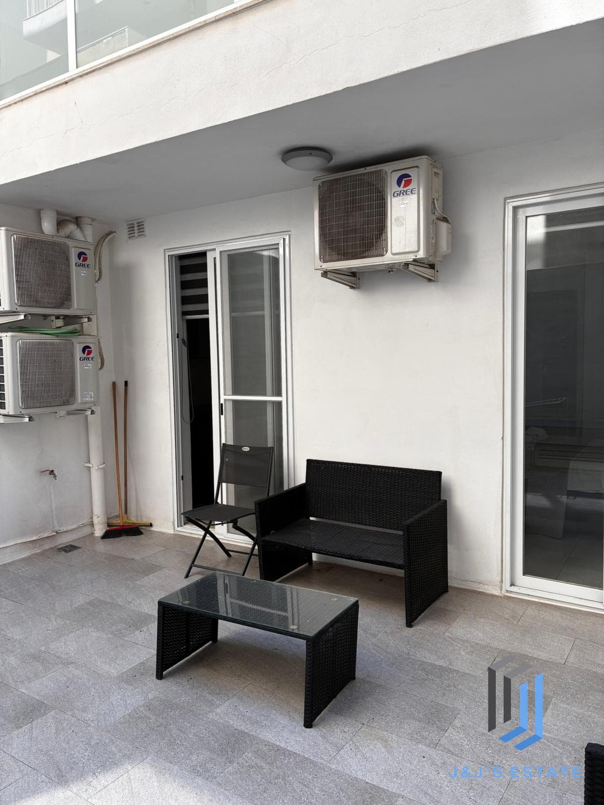 Fully Furnished Maisonette in Central Gzira · 12