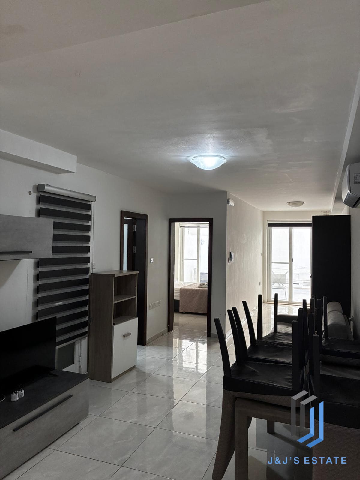 Fully Furnished Maisonette in Central Gzira