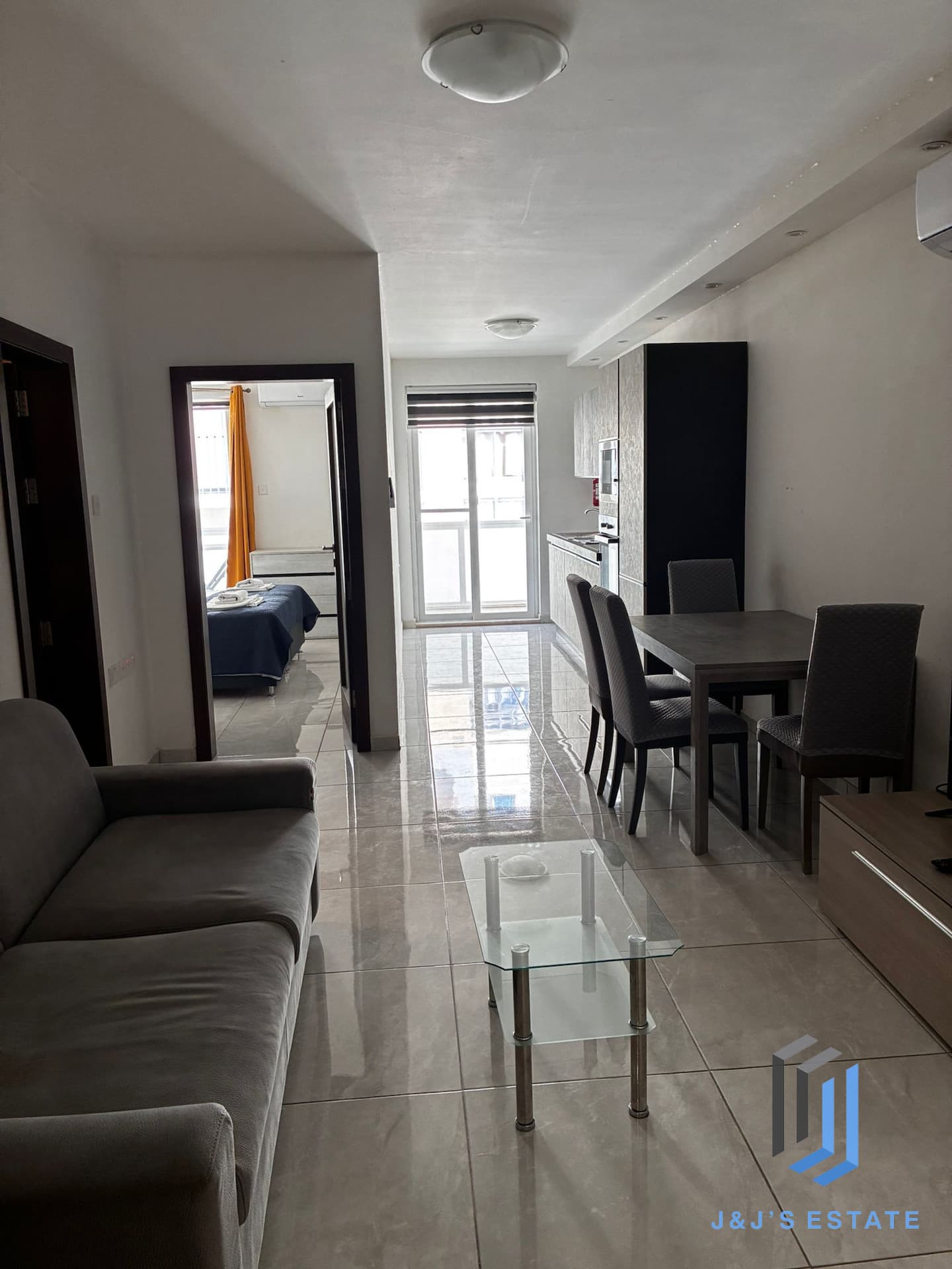 Fully Furnished One Bedroom Apartment in Lovely Gzira