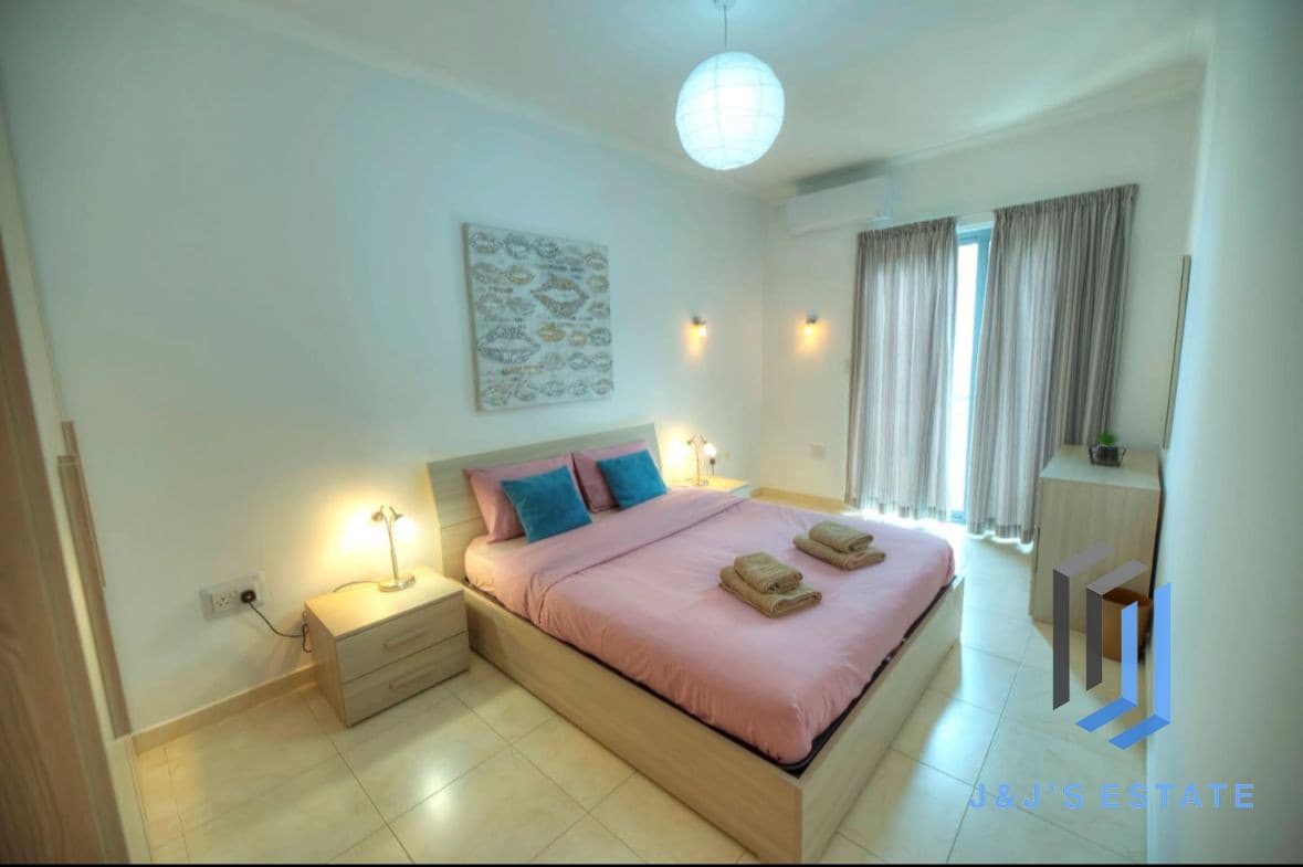 Modern & Spacious 3-Bedroom Apartment in Gżira · 8
