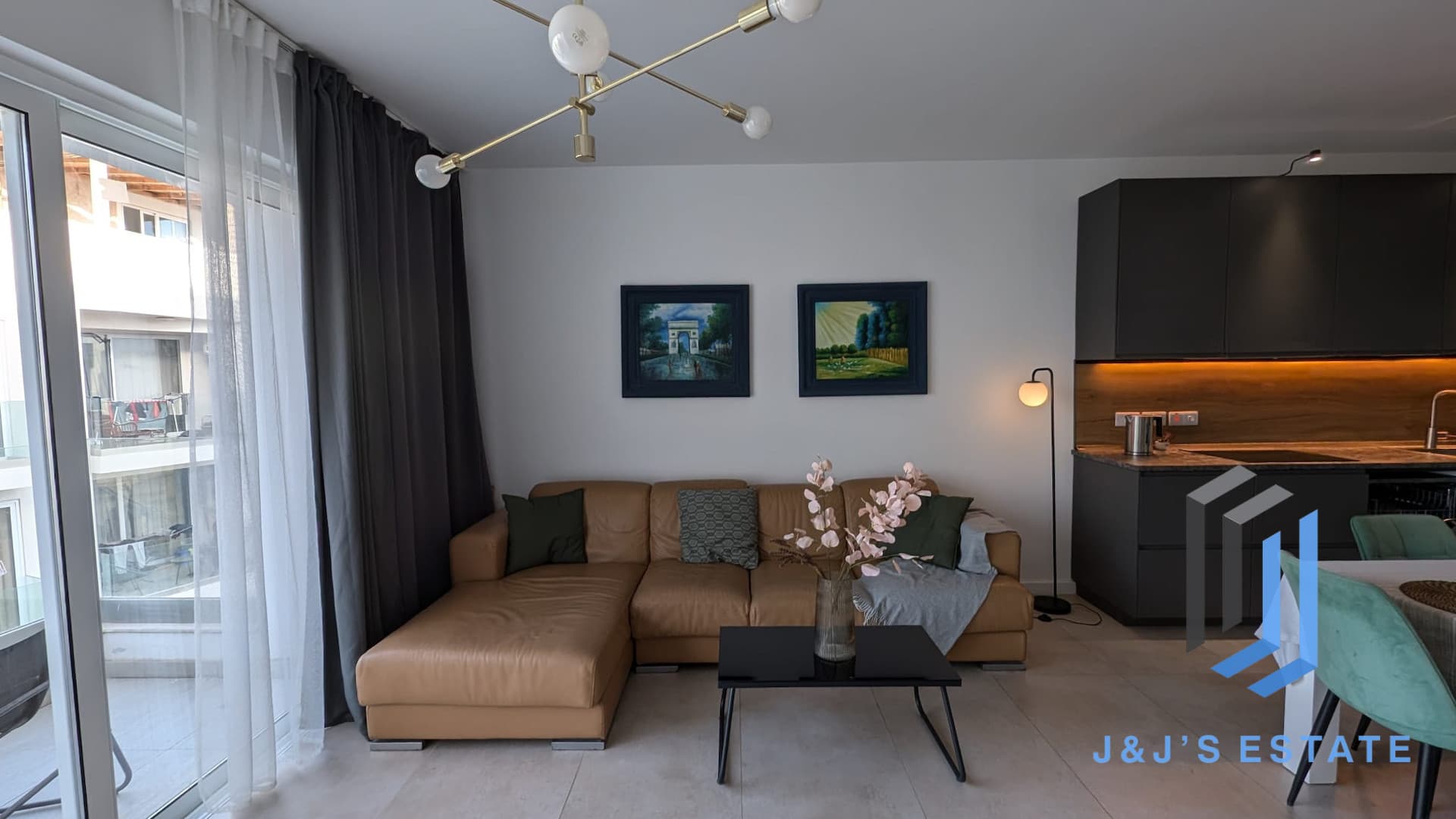 Swieqi | Modern 3 Bedroom with Terrace · 3