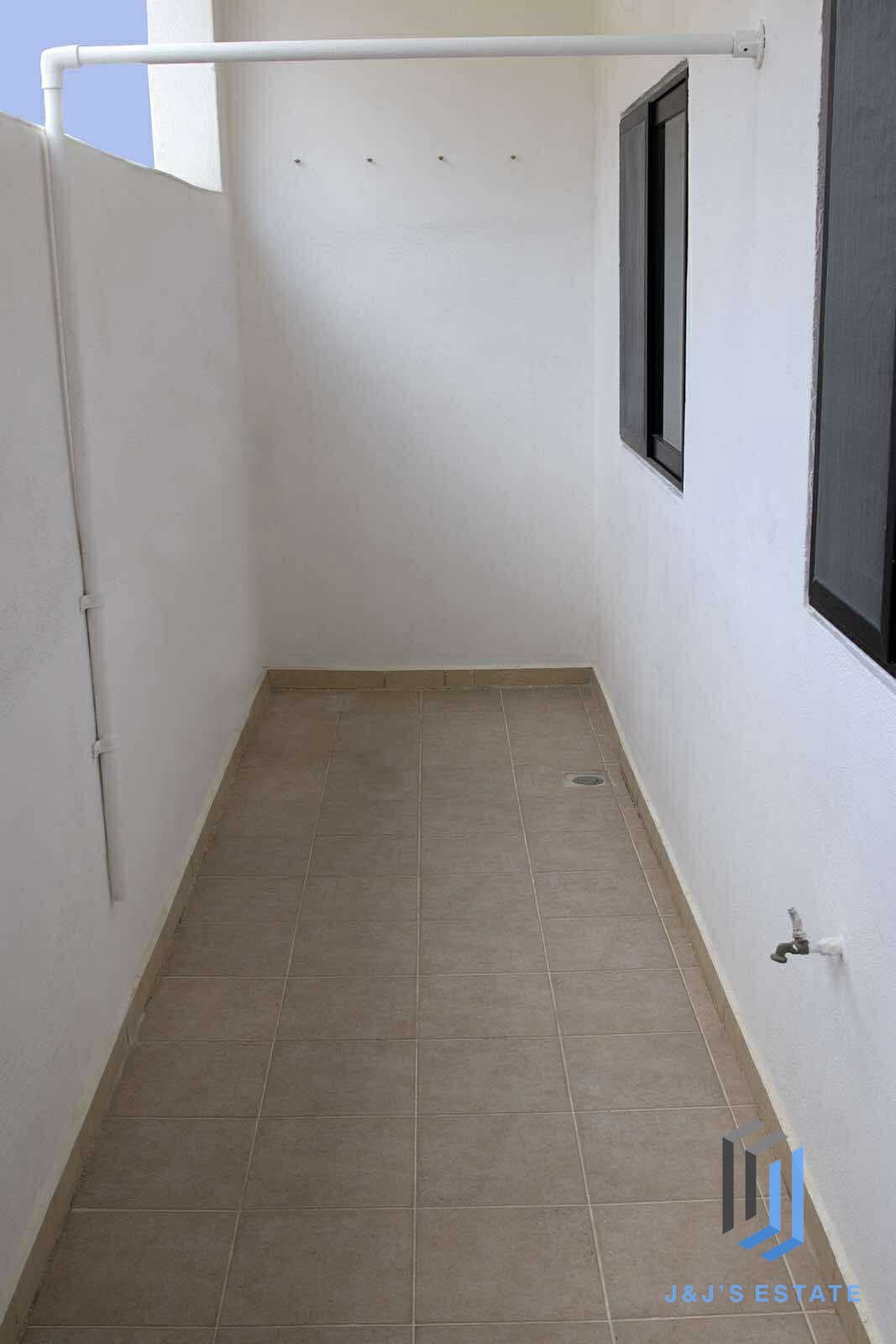 Spacious 2 Bedroom Apartment in Fgura · 11
