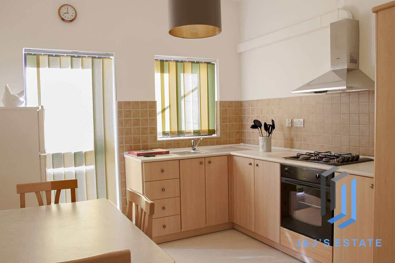 Spacious 2 Bedroom Apartment in Fgura · 3