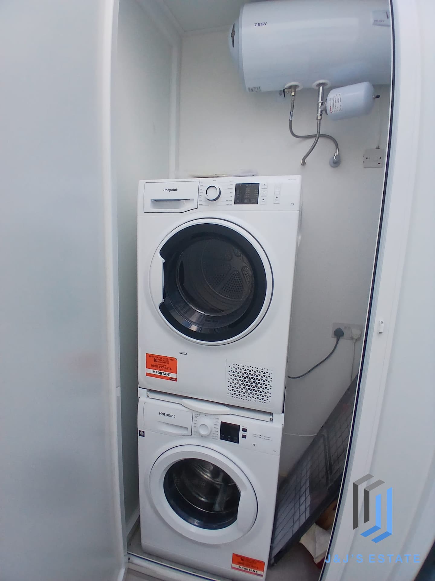 Gzira waterfront furnished 3 bedroom apartment for rent · 5