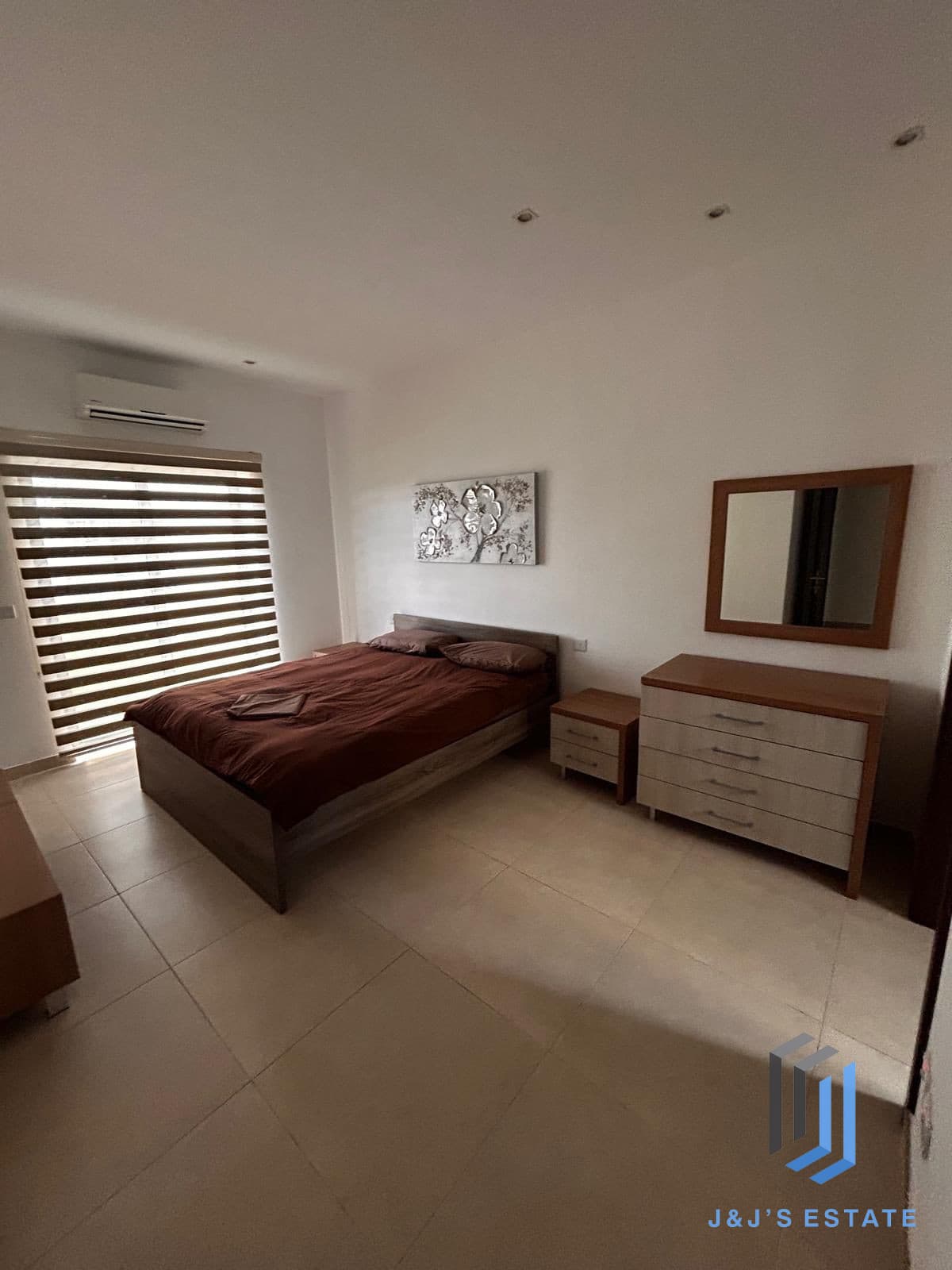 Swieqi Modern 3 Bedroom Apartment · 4