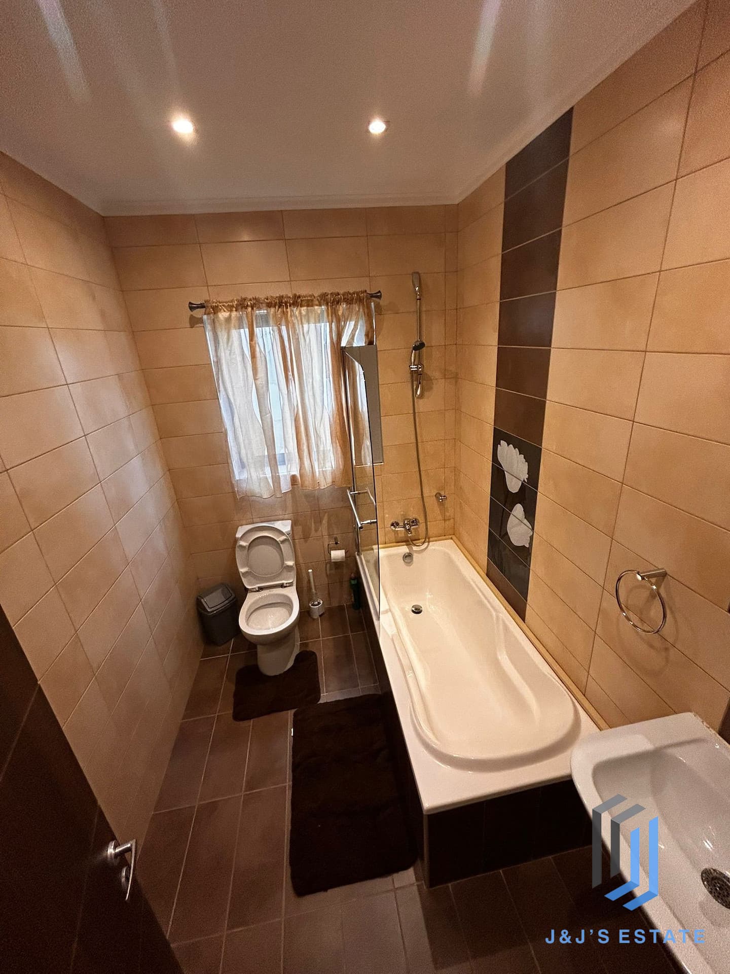 Swieqi Modern 3 Bedroom Apartment · 10