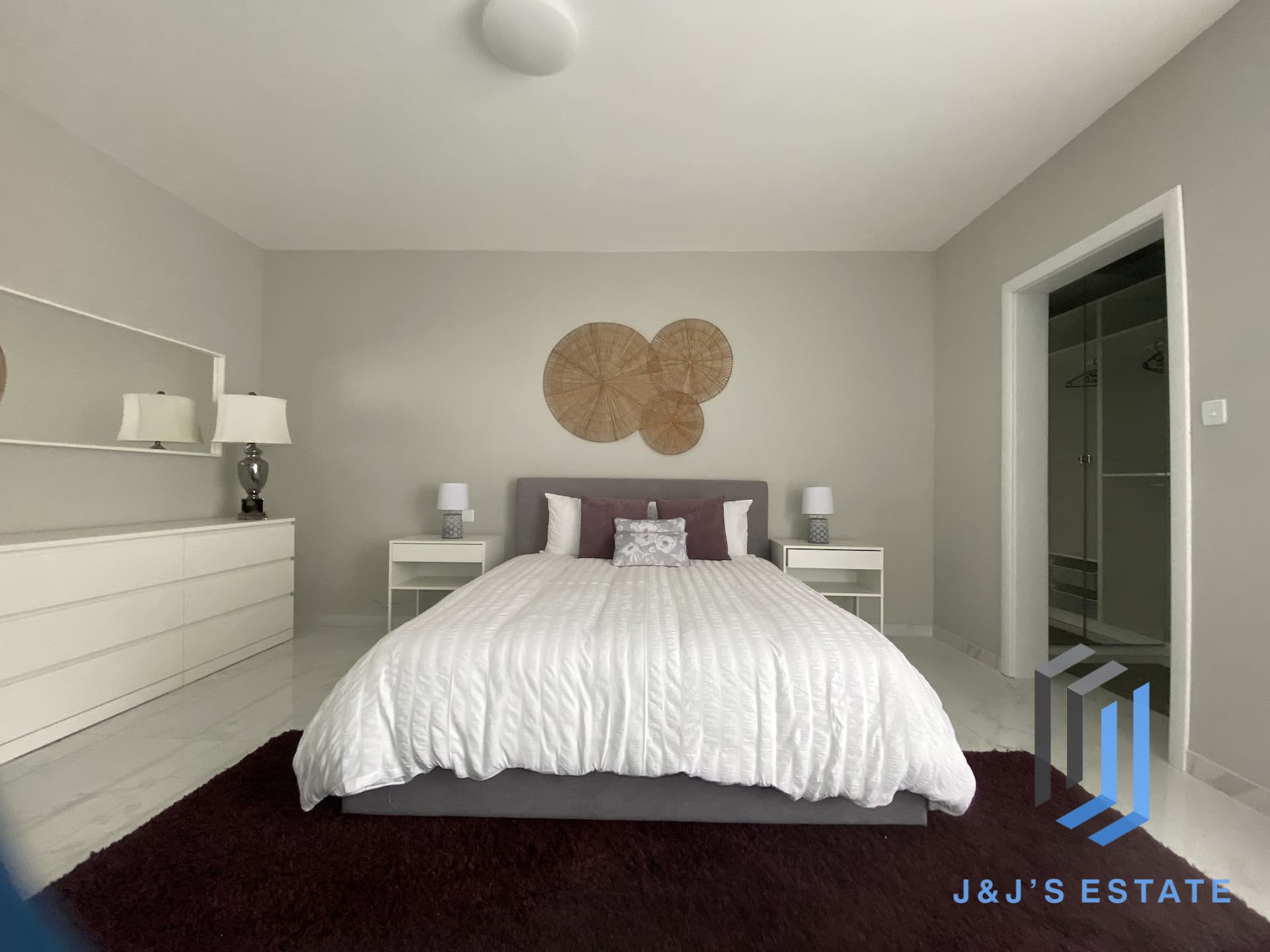 St. Julian’s Bright & Modern 3 Bedroom Apartment · 9