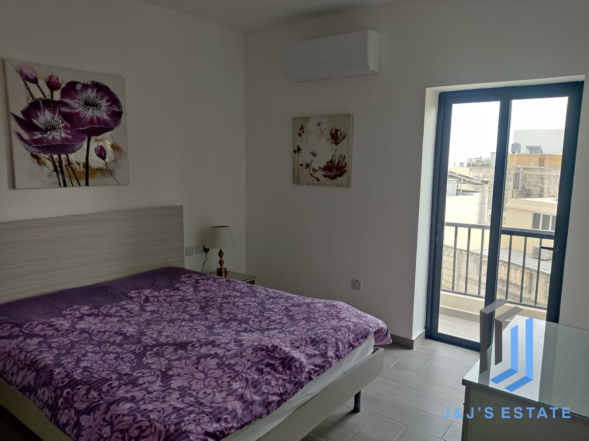 Għargħur 2 Bedroom Apartment · 10