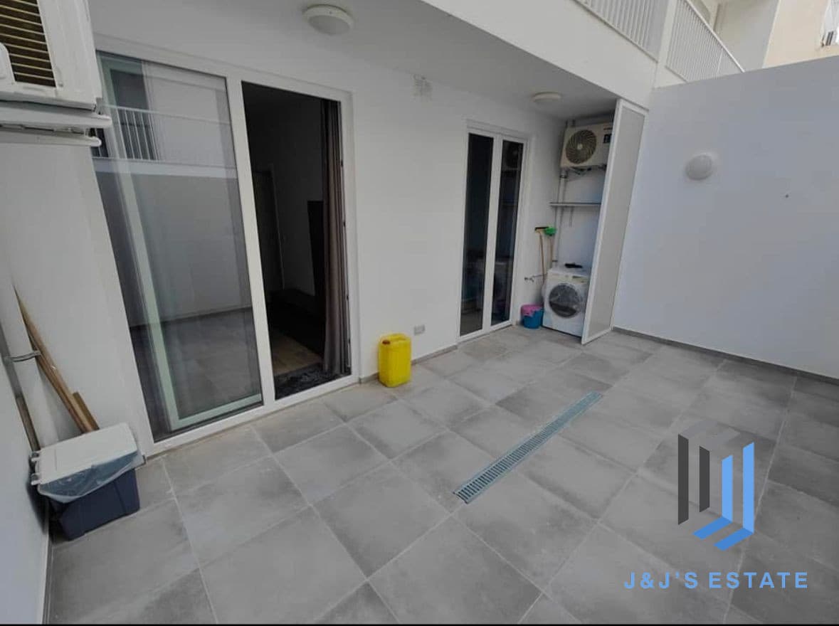 San Gwann 2 Bedroom 2 Bathroom · 9