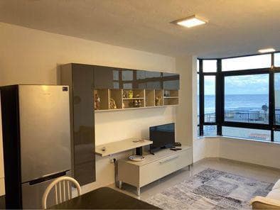 Paceville – Modern 2 Bedroom Apartment with Sea Views