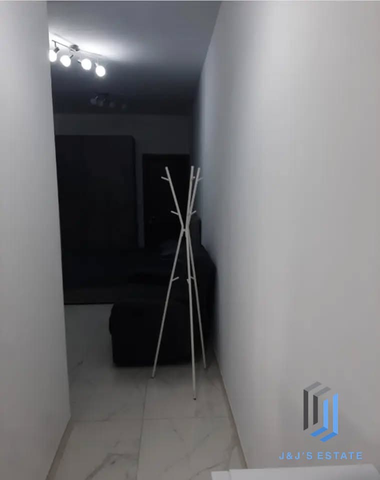 GZIRA - One Bedroom Apartment for Rent Spacious Interior · 4