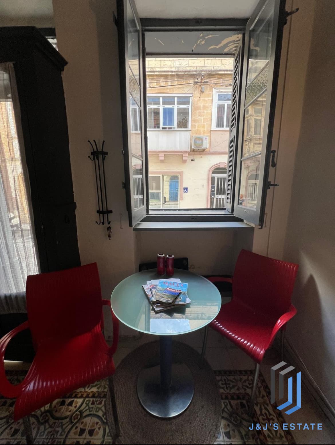 Ground Floor One Bedroom Apartment in Gzira · 2