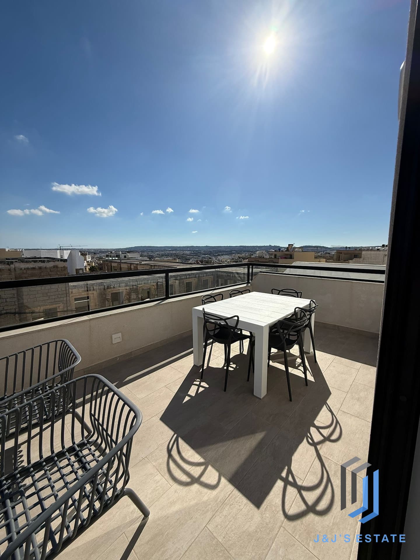 Fully Furnished Penthouse Apartment for Rent Naxxar