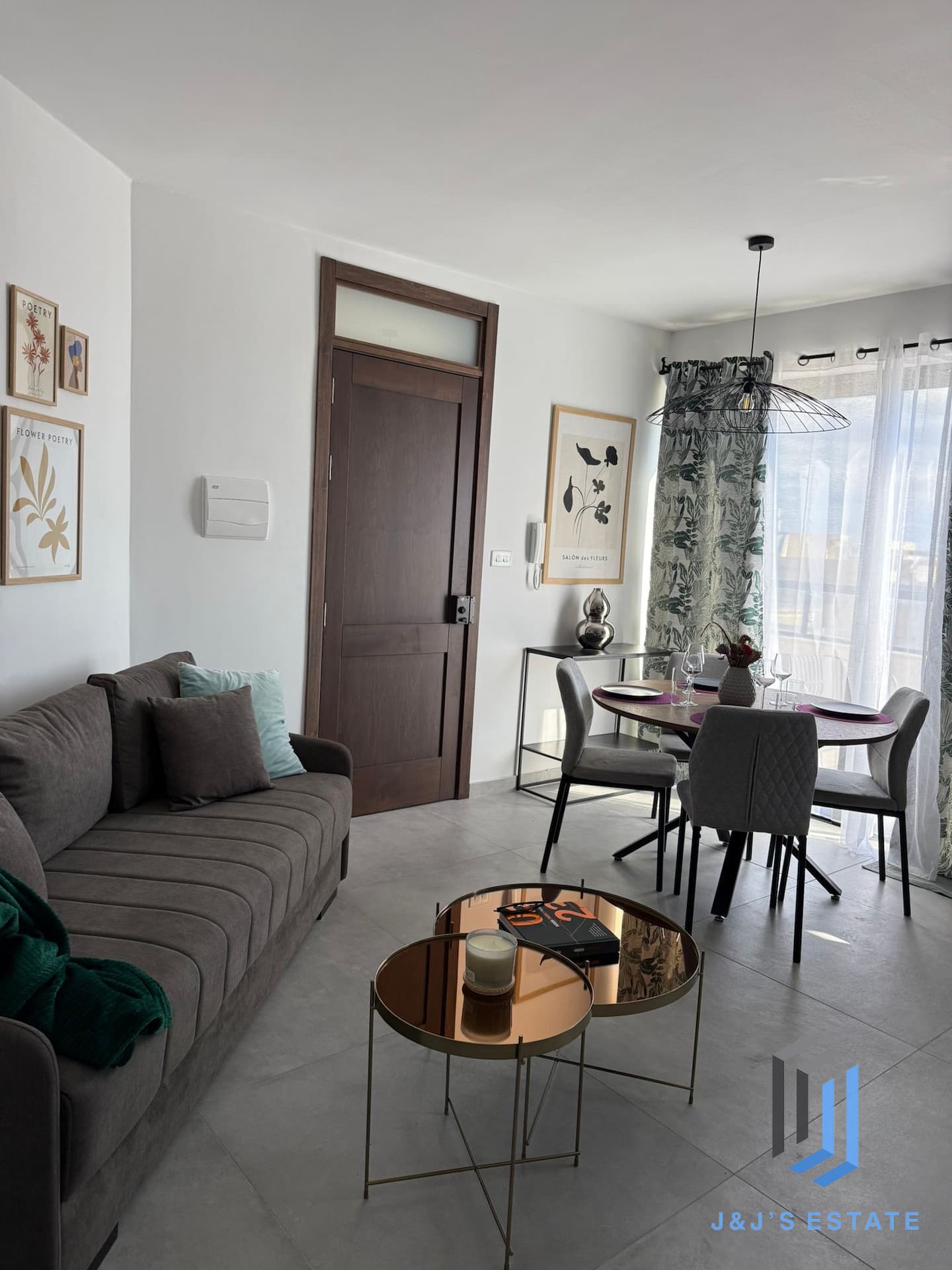 Fully Furnished Penthouse Apartment for Rent Naxxar · 6