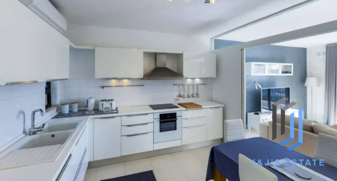 Spacious Three Bedroom Apartment for Rent St Julians · 3