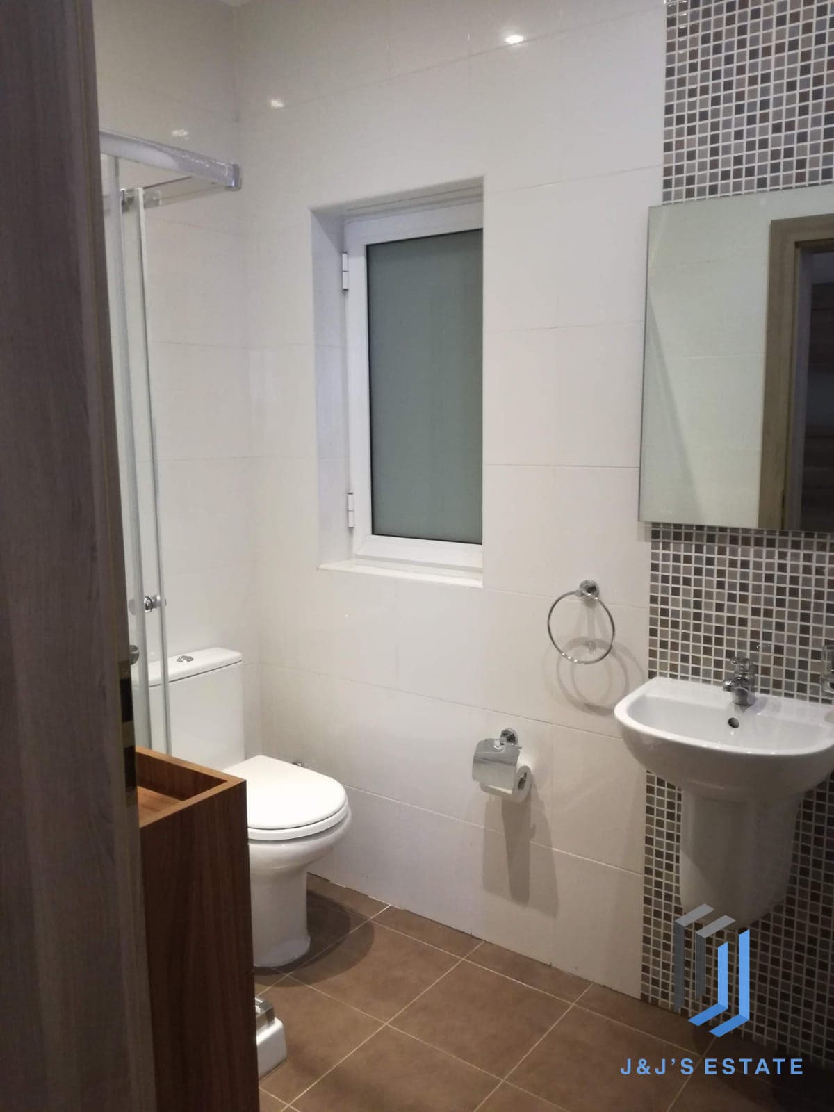 Modern Sliema Apartment with Two Bedrooms for Rent · 13