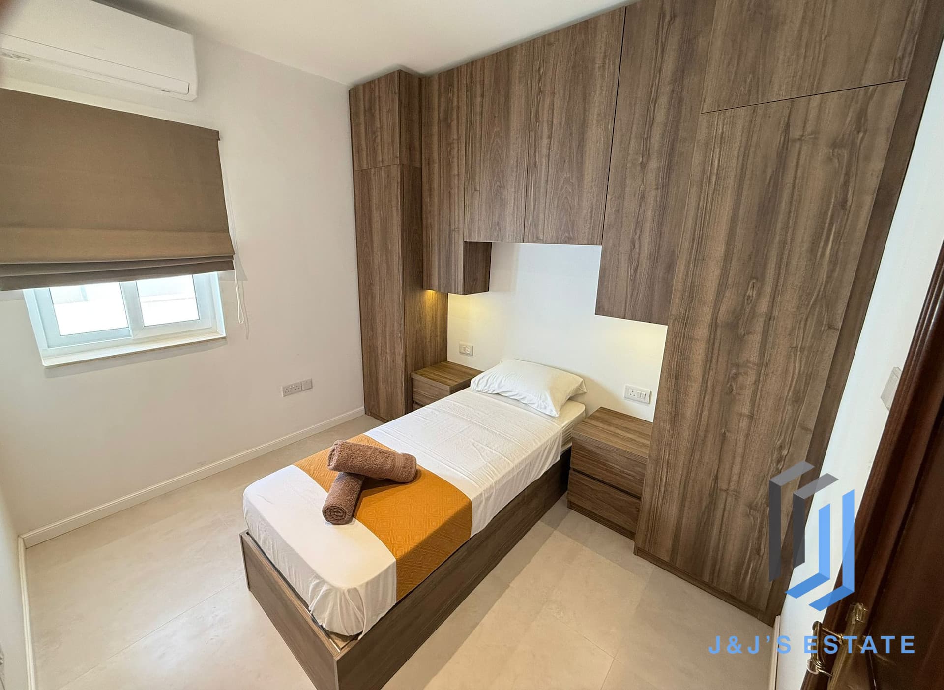 Three-bedroom furnished apartment in Kirkop, near airport · 6
