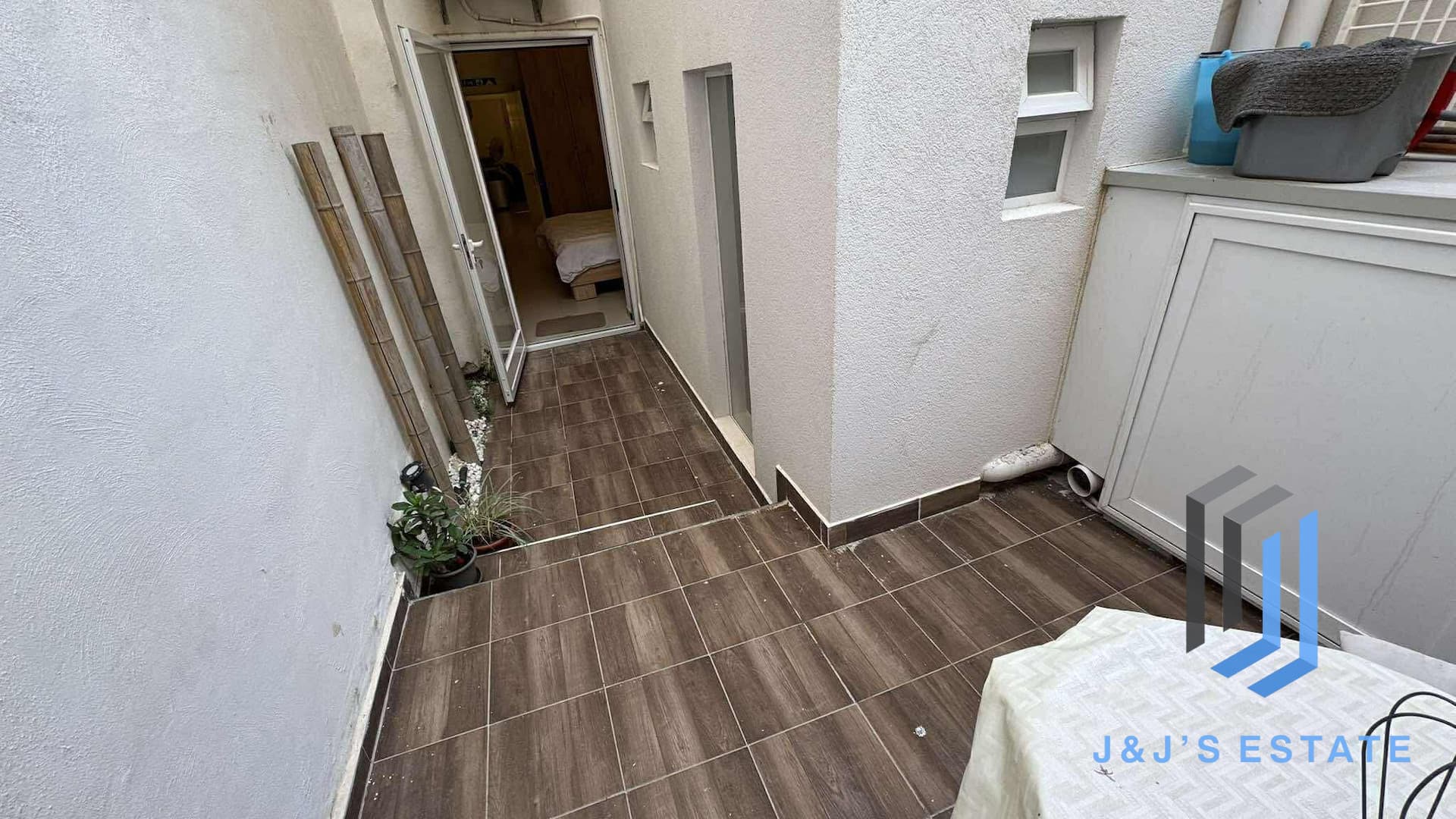 Fully Furnished One Bedroom in Central Sliema St Julians · 8