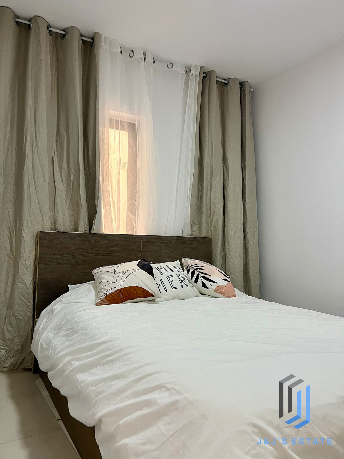 Fully Furnished Two Bedroom Apartment in Central Msida · 3