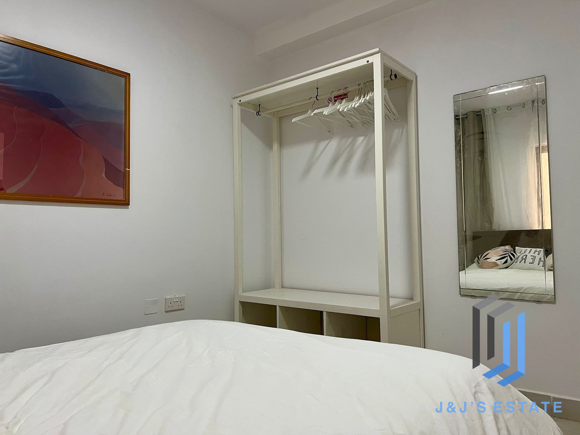 Fully Furnished Two Bedroom Apartment in Central Msida · 4