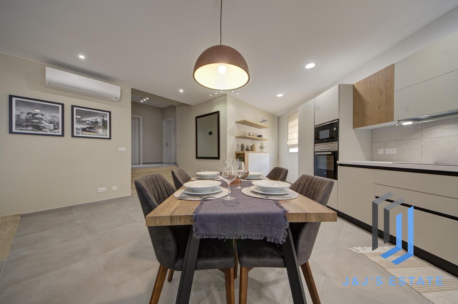 Fully Furnished Two Bedroom Maisonette in Historic Birgu · 4