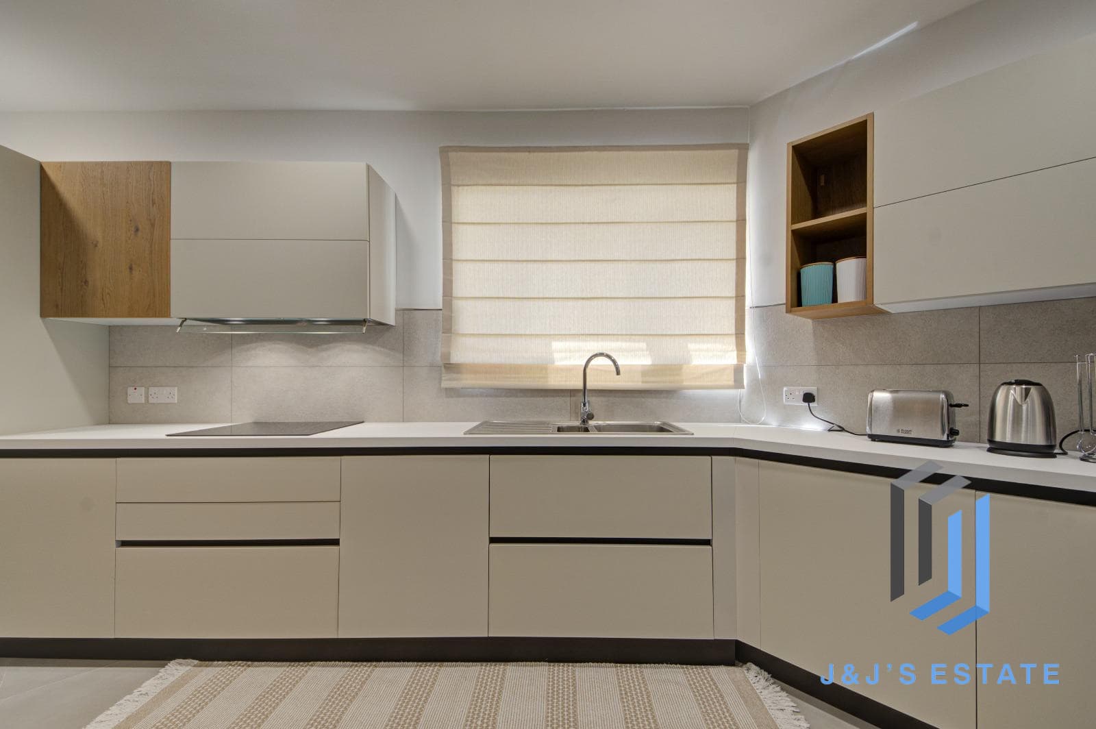 Fully Furnished Two Bedroom Maisonette in Historic Birgu · 5