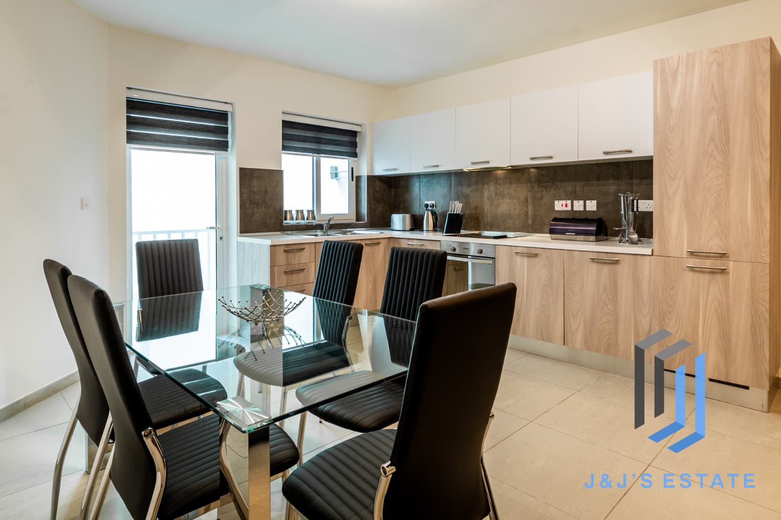 Fully furnished three-bedroom apartment in Ibragg, Swieqi · 3