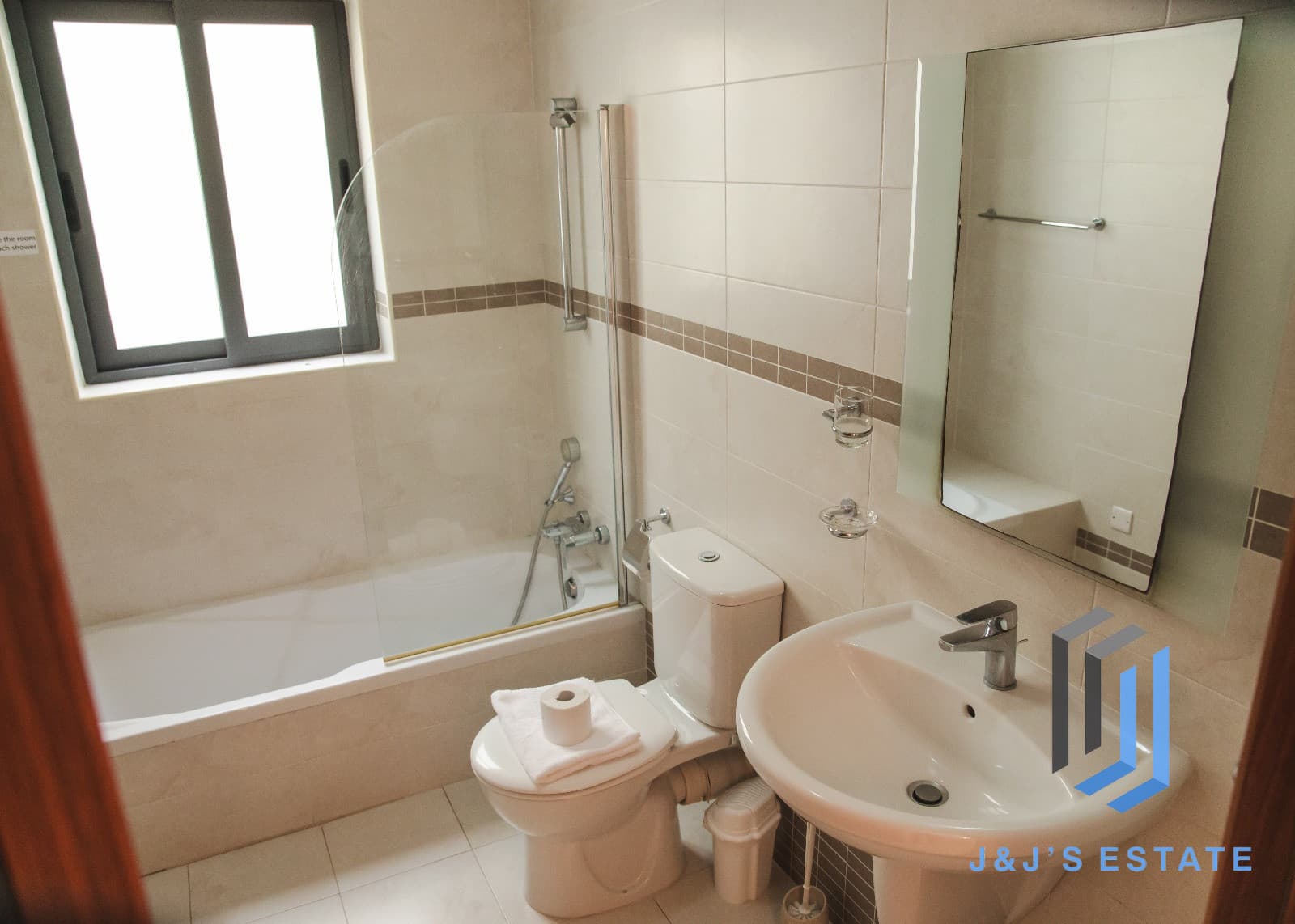 Spacious Furnished Apartment with Three Bedrooms in Ibragg · 12