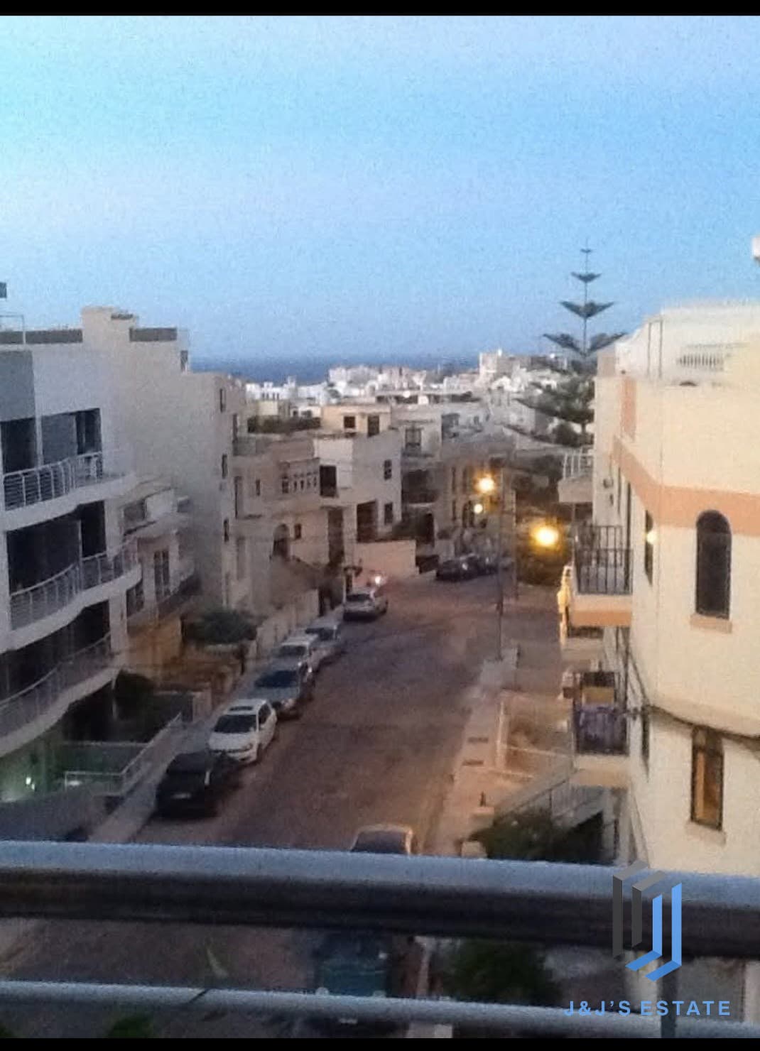Spacious Furnished Apartment with Three Bedrooms in Ibragg · 11
