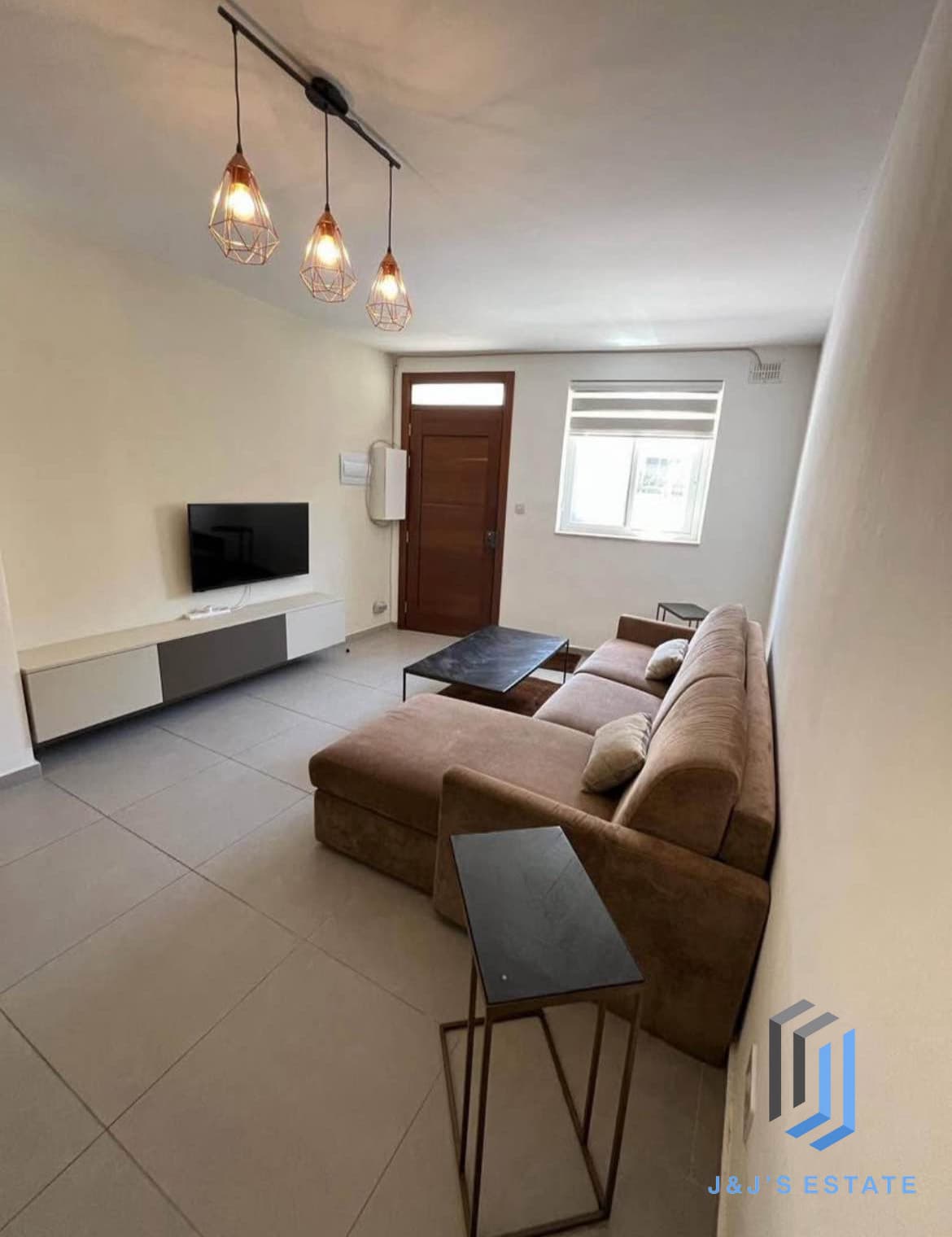 Fully Furnished Two Bedroom Apartment in Swieqi