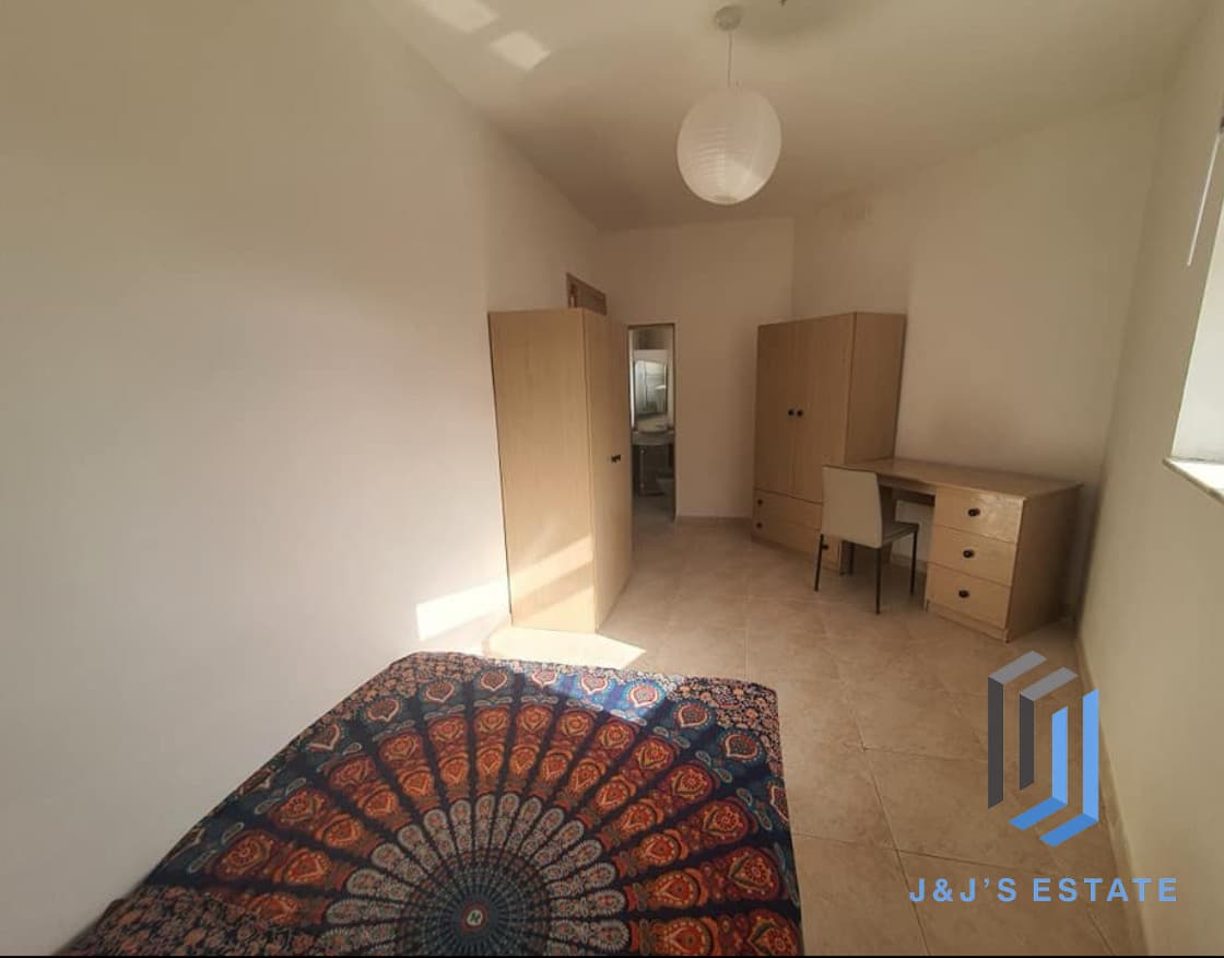 Fully Furnished Apartment for Rent in Central Gzira · 6