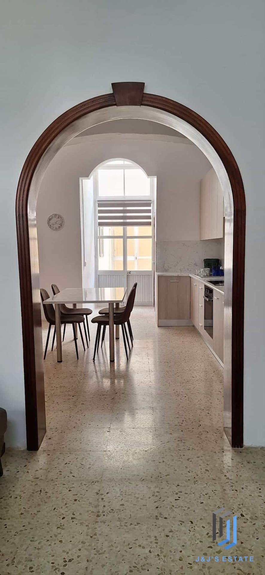 Fully Furnished House with Two Bedrooms in Balzan