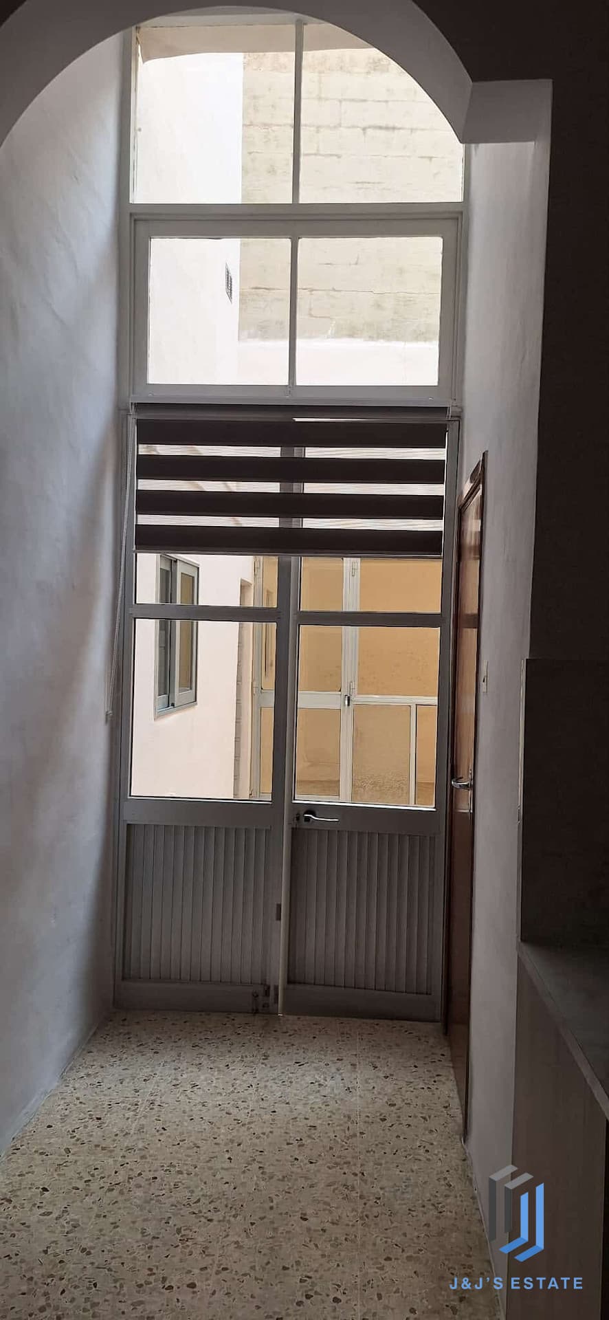 Fully Furnished House with Two Bedrooms in Balzan · 15