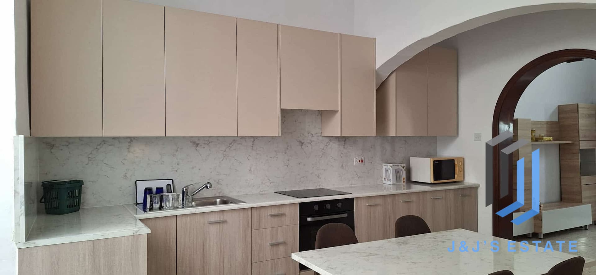 Fully Furnished House with Two Bedrooms in Balzan · 3