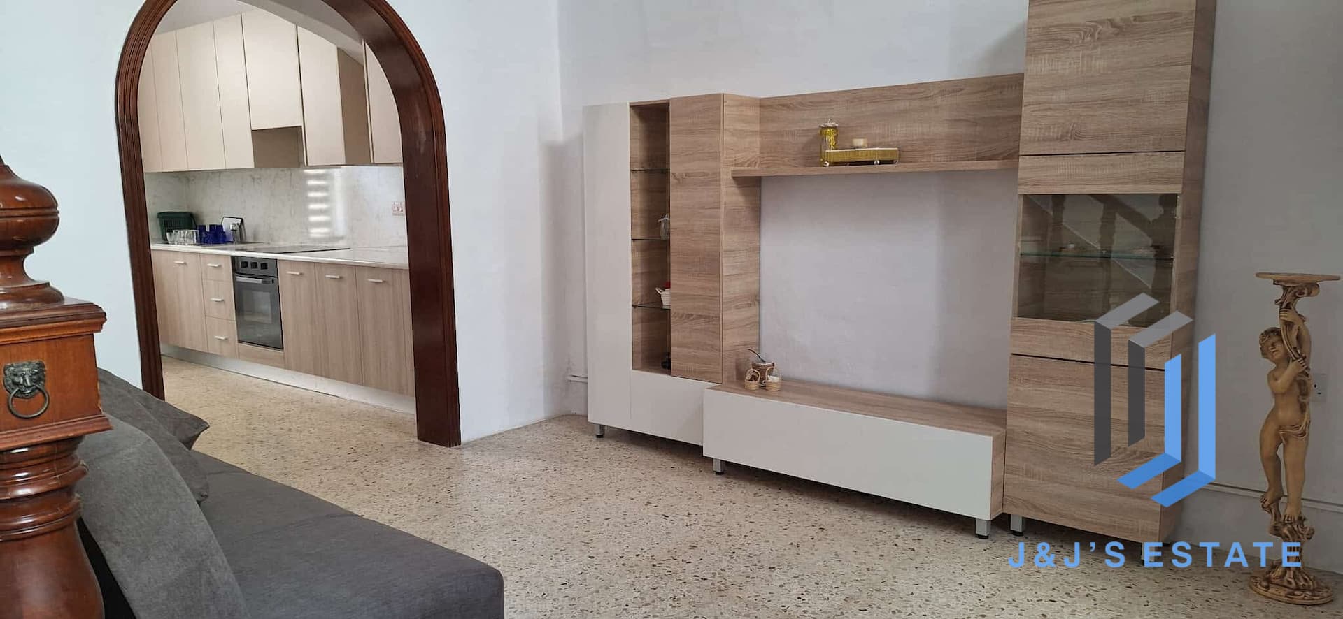 Fully Furnished House with Two Bedrooms in Balzan · 4