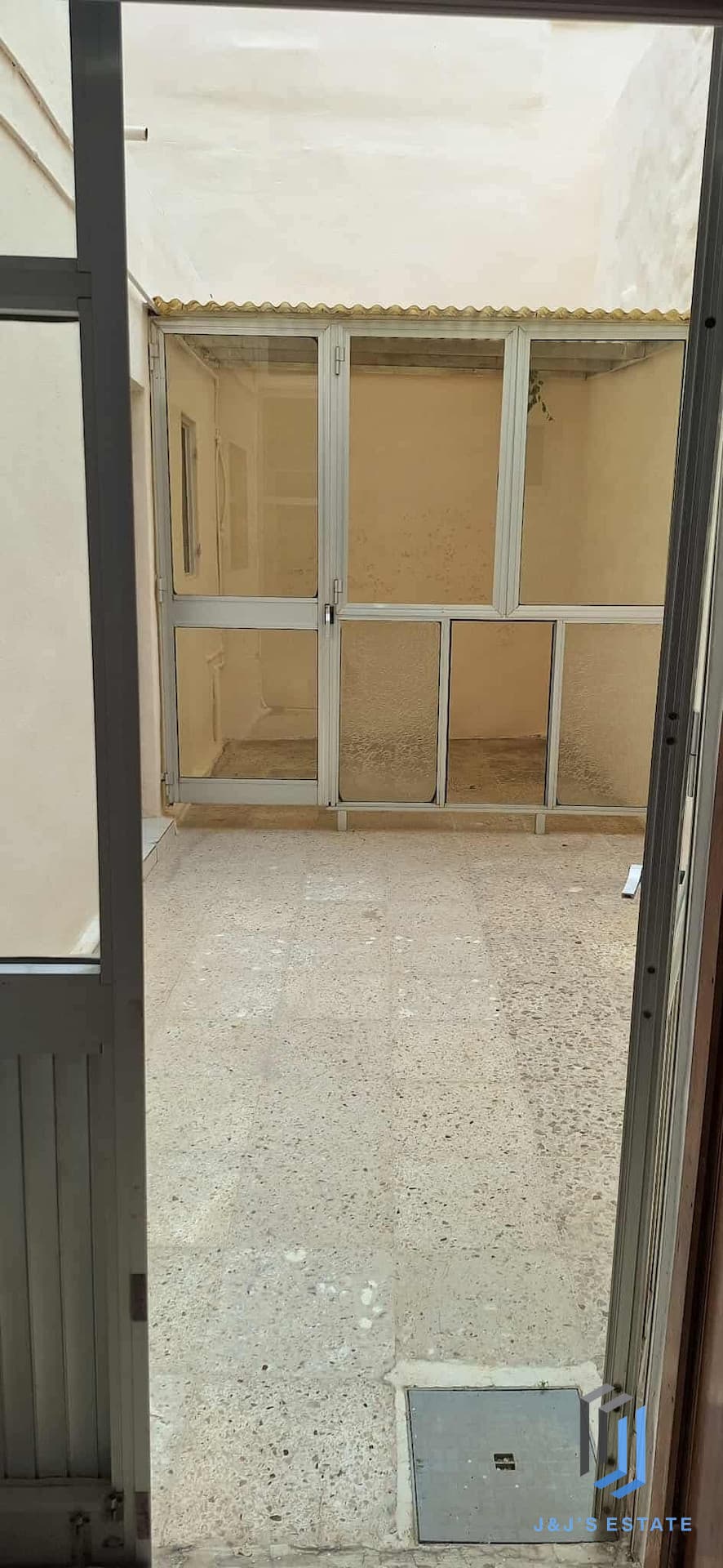 Fully Furnished House with Two Bedrooms in Balzan · 14