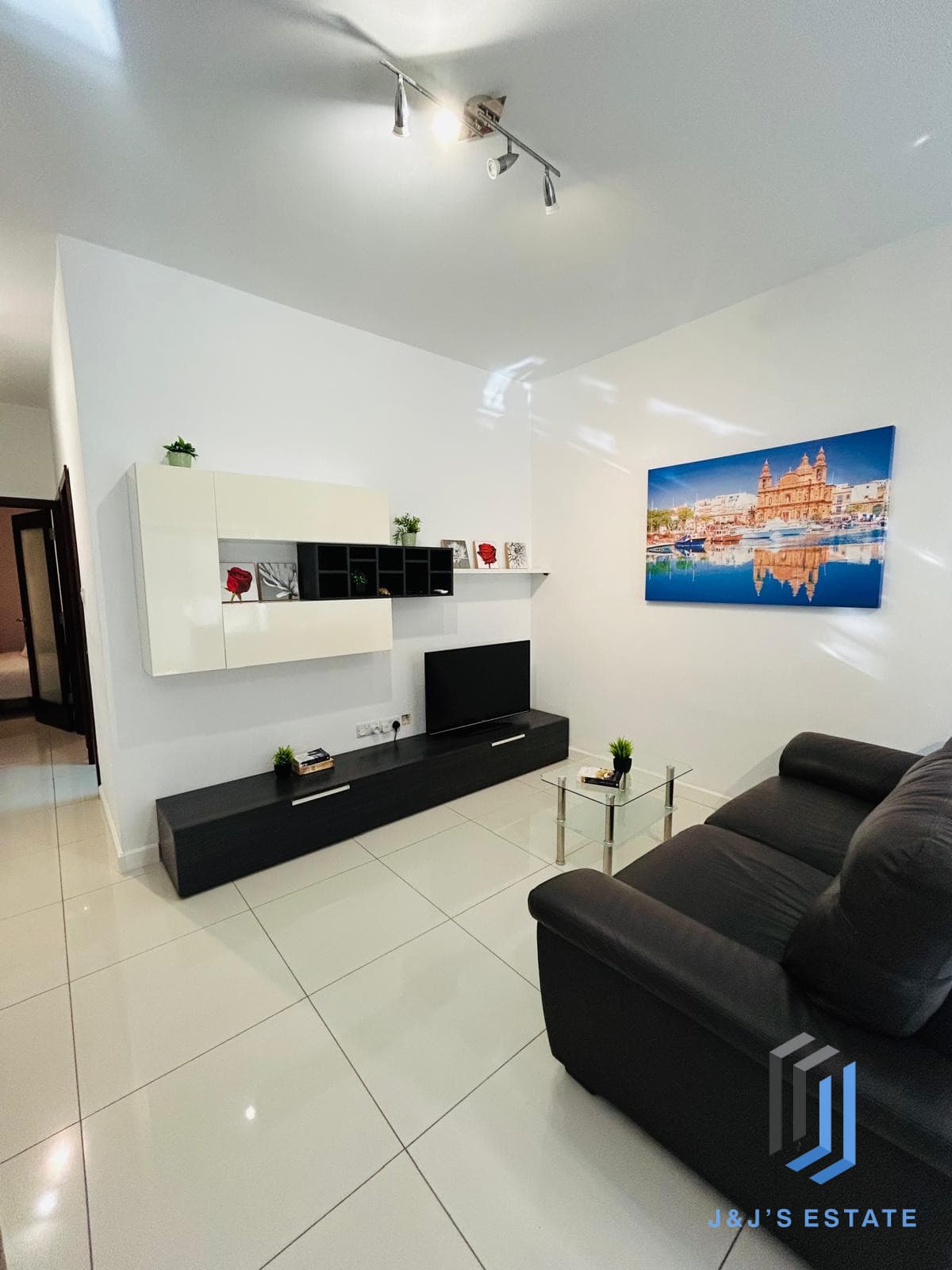 Fully Furnished Two Bedroom Apartment in Central Gzira · 9