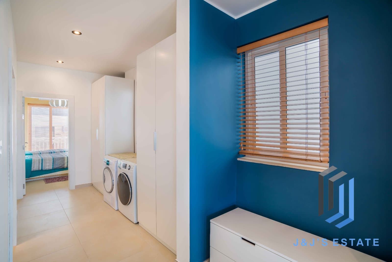 Fully furnished two-bedroom apartment with balcony in central Gzira · 10