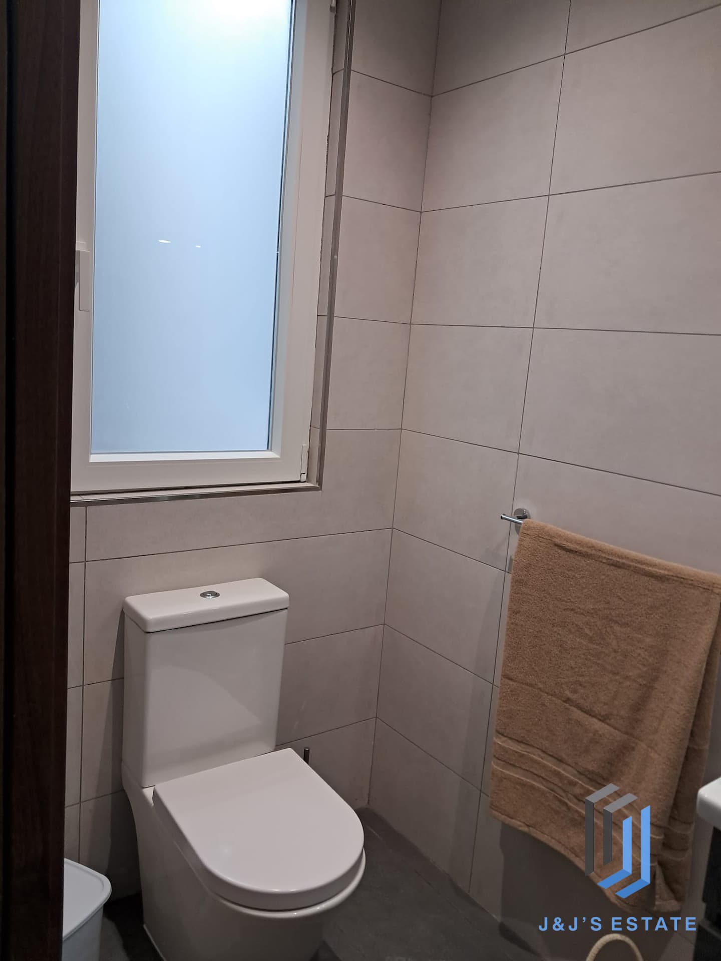 Fully Furnished Penthouse with Two Bedrooms Near Airport · 11