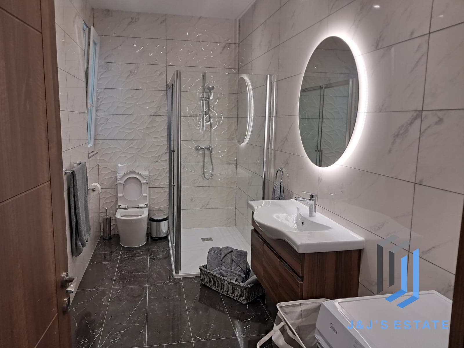 Fully Furnished Penthouse with Two Bedrooms Near Airport · 13