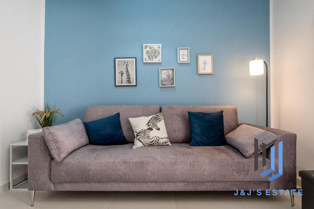 Fully Furnished One Bedroom Apartment in Ta'Xbiex Marina District · 3