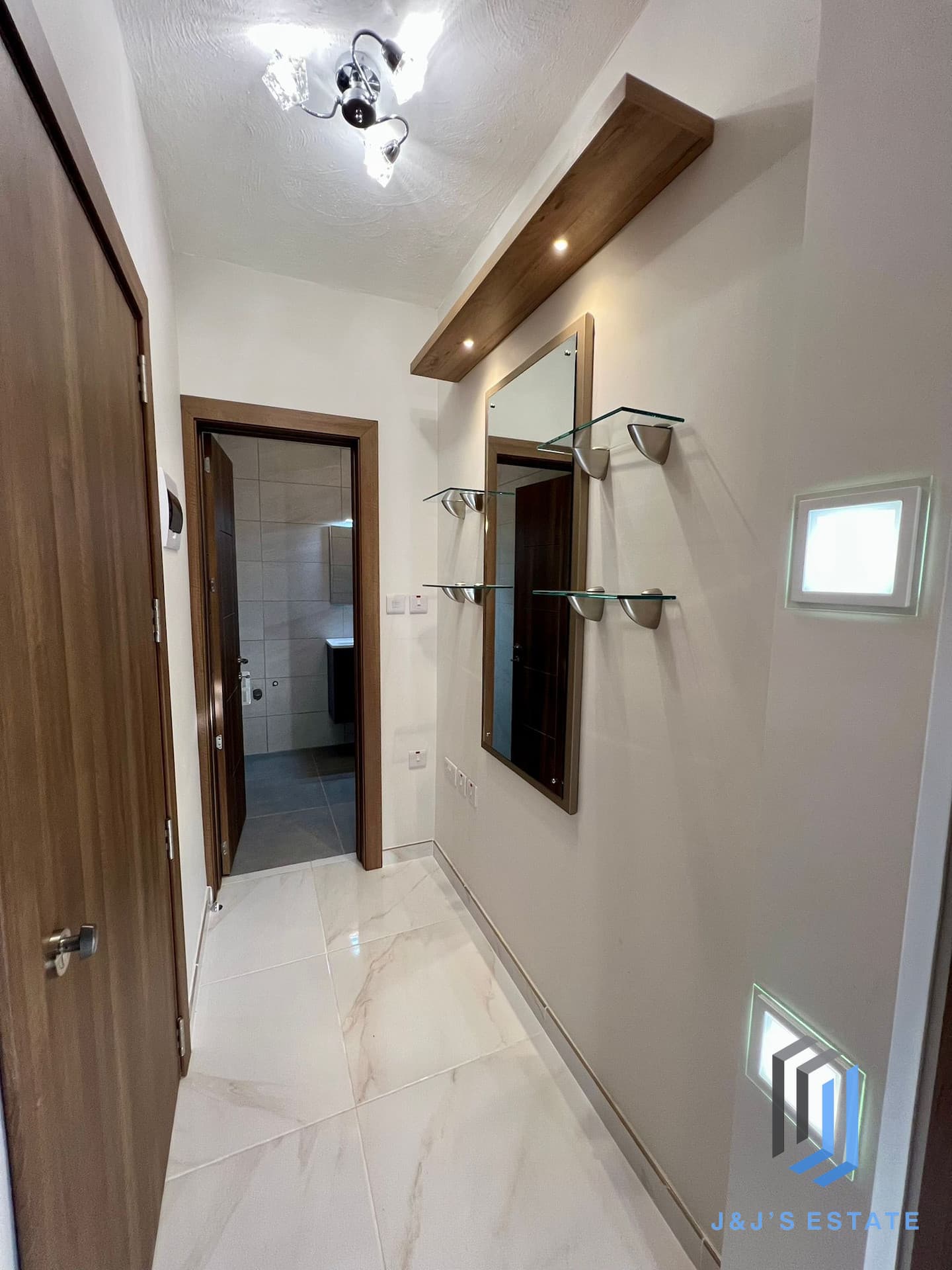 Fully Furnished Apartment with 2 Bedrooms in Bugibba · 5