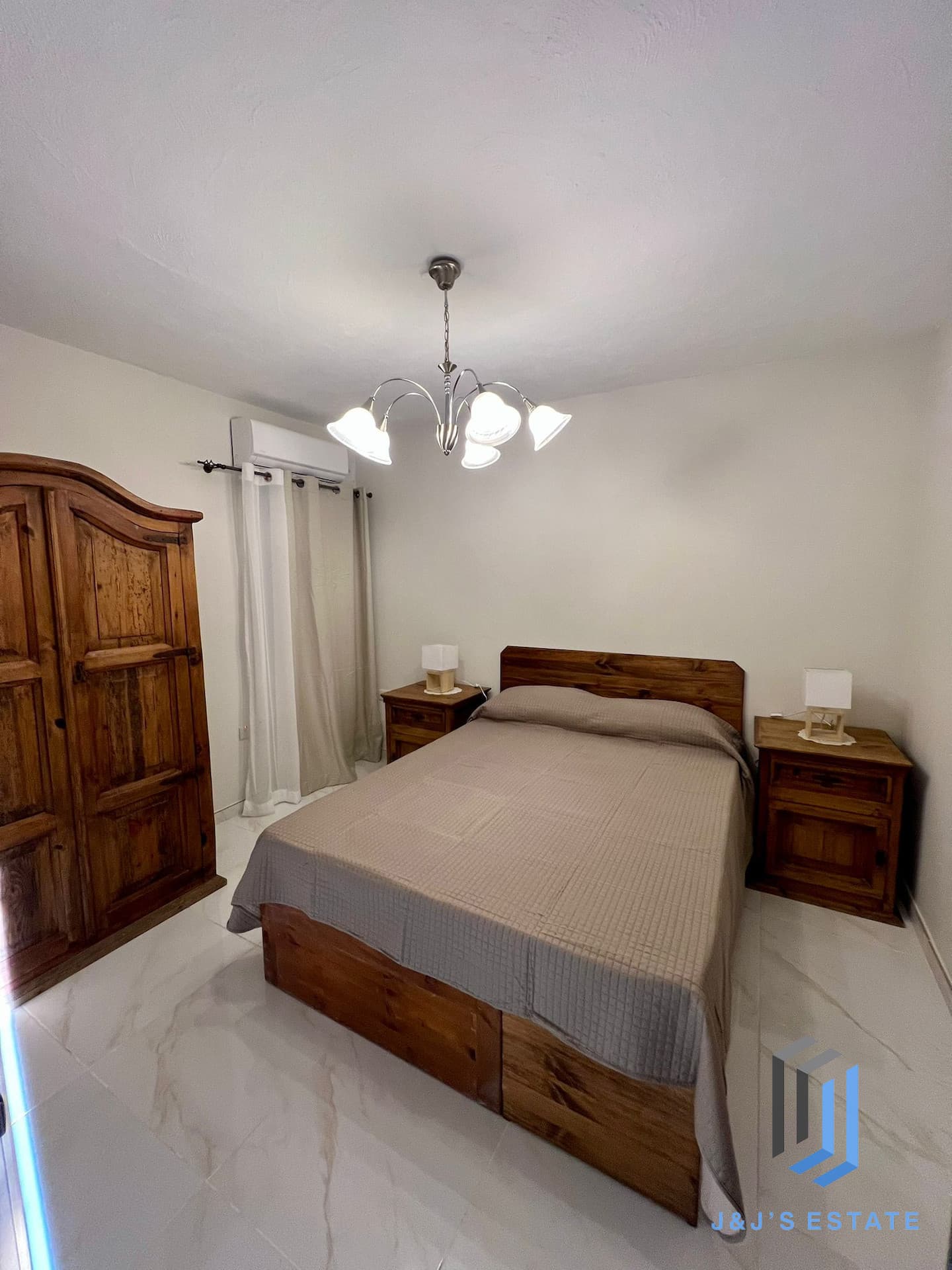 Fully Furnished Apartment with 2 Bedrooms in Bugibba · 6