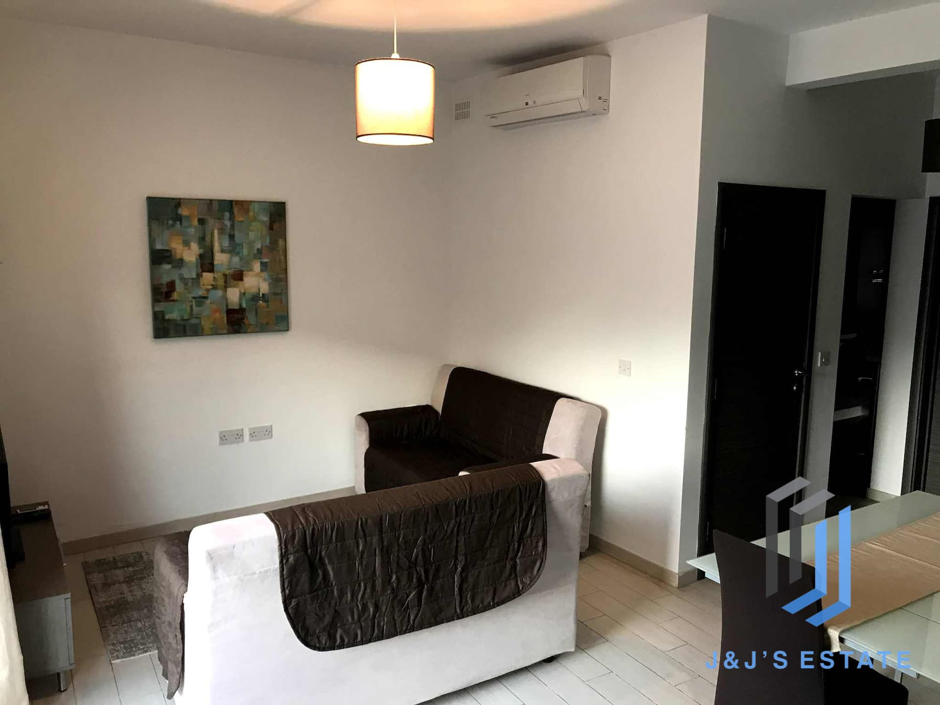 Fully Furnished Duplex Penthouse in Swieqi · 7
