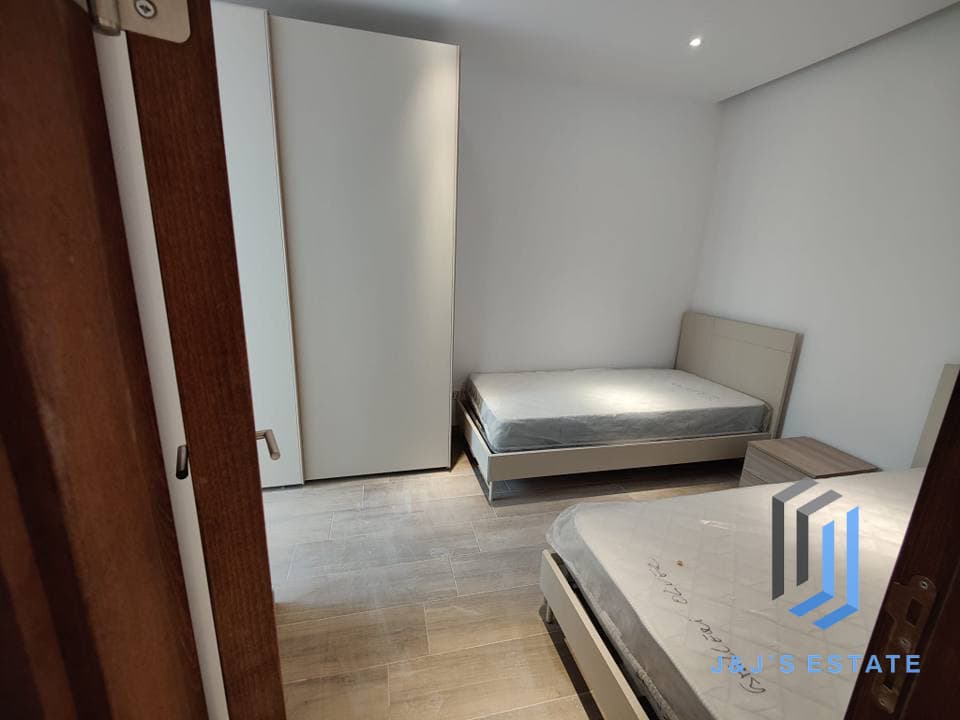 Fully furnished three-bedroom apartment in Gzira · 5