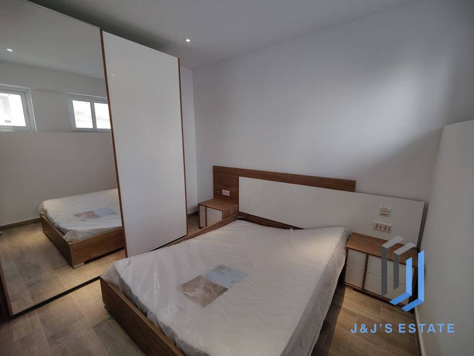Fully furnished three-bedroom apartment in Gzira · 6